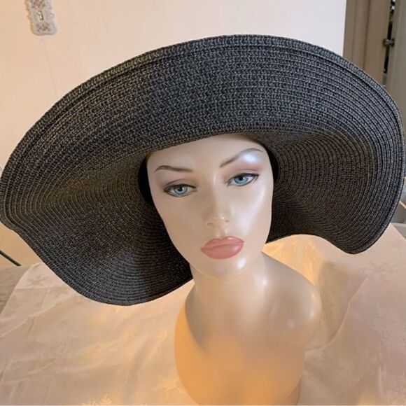 DIST RICT Wide Brim Floppy Straw Hat Black Sz M/L Gorgeous - Picture 1 of 7